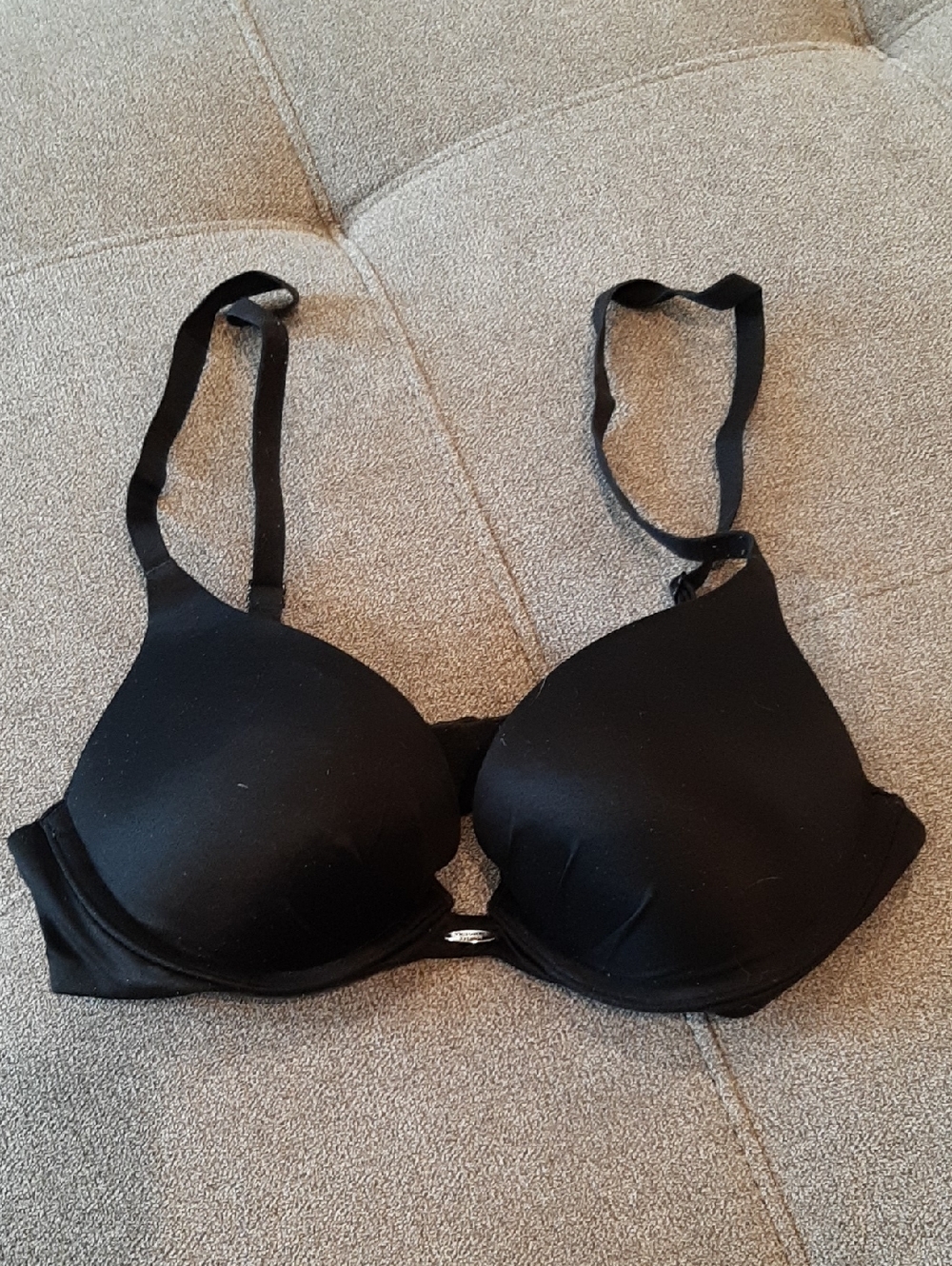 Victoria's Secret Black Padded T-Shirt Bra